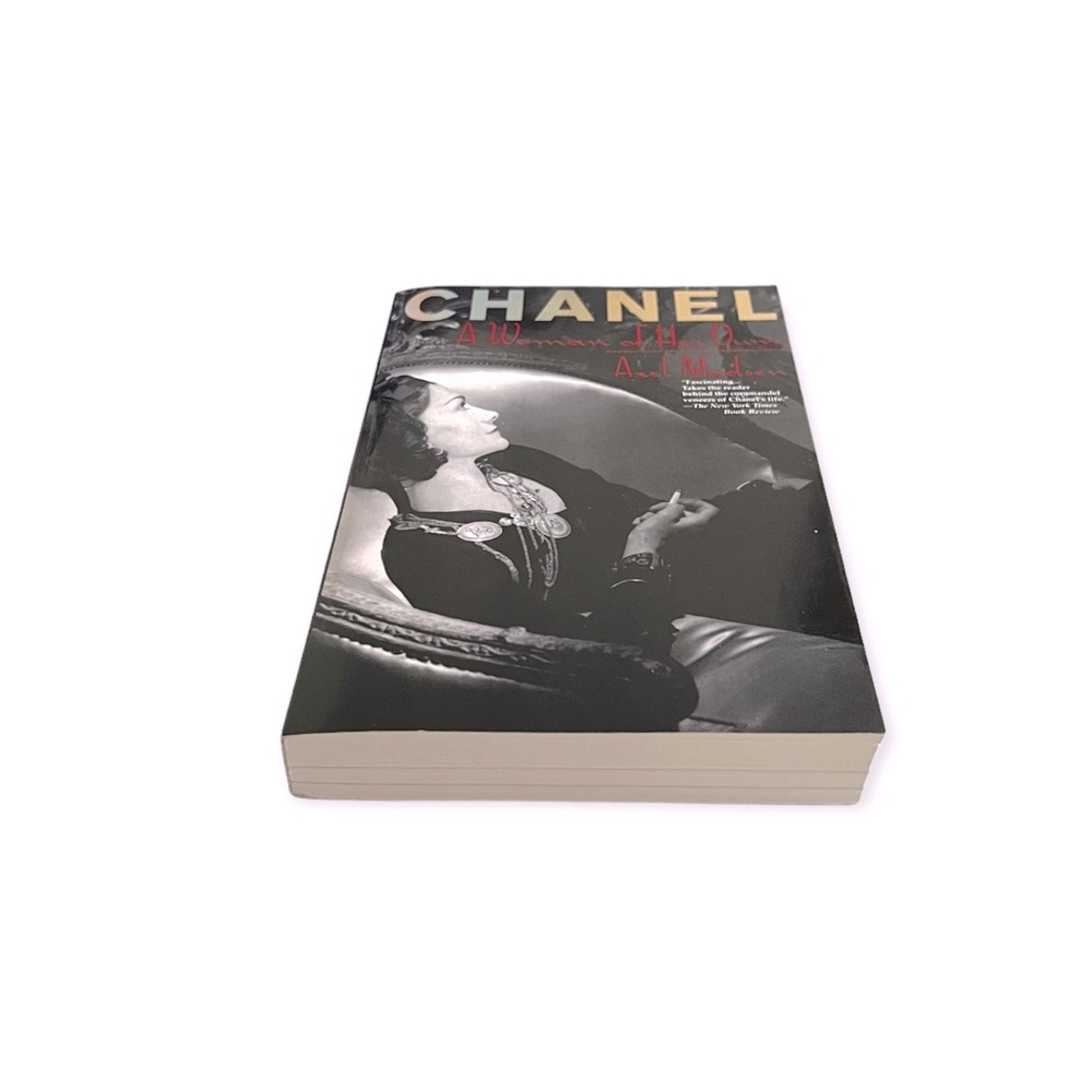 RARE Chanel: A Woman of Her Own by Axel Madsen NEW 1st Edition - Picture 4 of 8